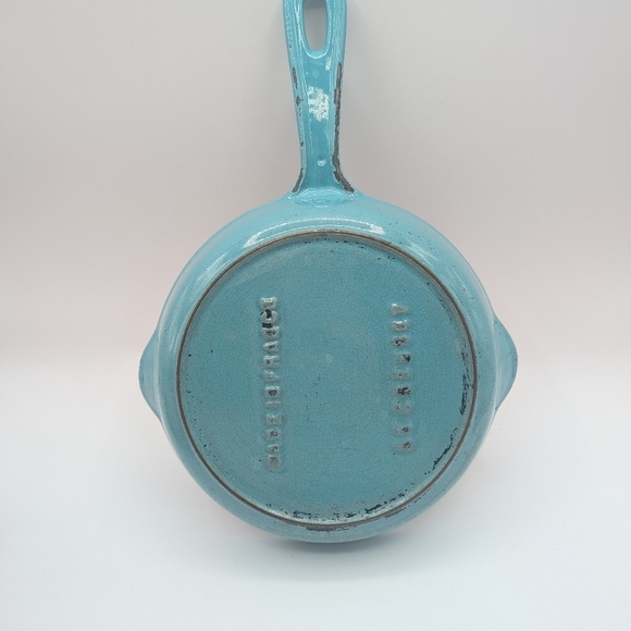 Vintage Le Creuset Double Spout Enameled Cast Iron Skillet #16 Aqua Blue 6.5" - Picture 4 of 5